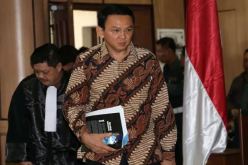 بدء محاكمة حاكم جاكرتا المسيحي المتهم بالإساءة للإسلام