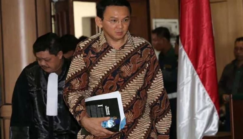 بدء محاكمة حاكم جاكرتا المسيحي المتهم بالإساءة للإسلام