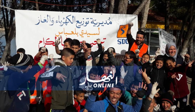 بالصور… سونلغاز تقوم بحملة تنظيف ببحيرة سيدي محمد بن علي بسيدي بلعباس