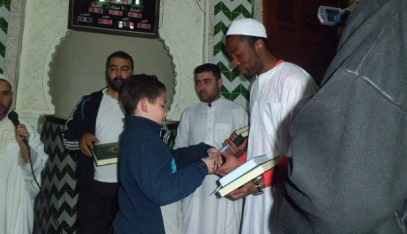 لاعب وفاق سطيف زي أوندو يعتنق الإسلام