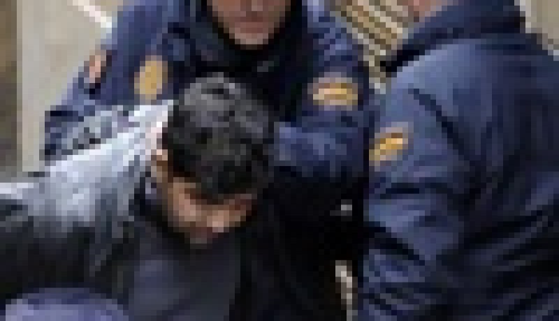 الداخلية الإسبانية تفكك شبكة لتجنيد جهاديين وتوقيف 8 أشخاص