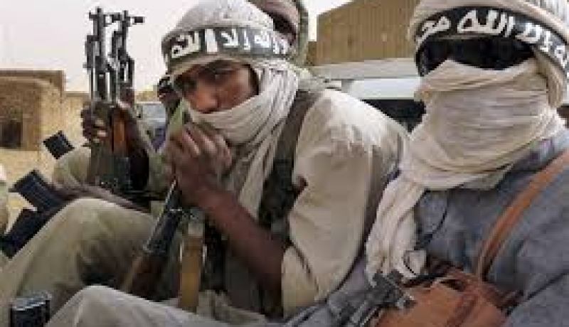 توقيف أمير في التنظيم الارهابي والقضاء على 3 ارهابيين أجانب قرب حدود مالي
