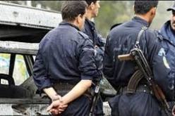 جماعة مسلحة تستولي على أموال وهواتف قافلة سياحية في البويرة