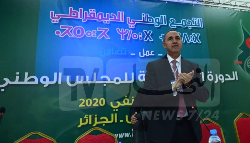ميهوبي: الحبر الازرق مصدر فخر في سبابة من انتخبوا.. ونريد دستورا يمثل الشعب