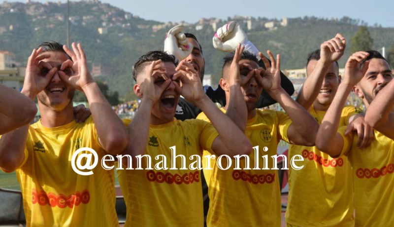 بالصور.. شبيبة القبائل تقسو على أولمبي المدية بثلاثية
