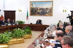 الرئيس تبون يأمر بتدعيم لجنة اليقظة والمتابعة الحالية بوزارة الصحة بلجنة علمية لمتابعة وباء كورونا