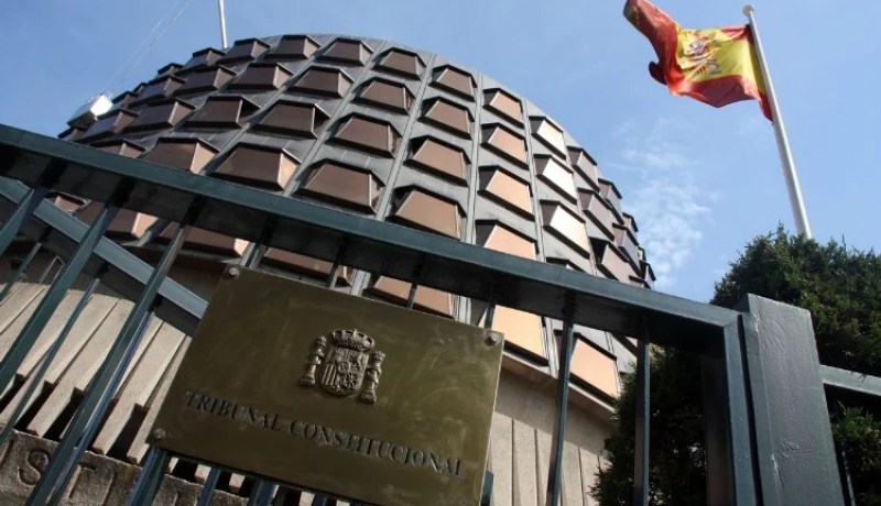 المحكمة الدستورية في اسبانيا تبدأ إجراءات الرد على قرار استقلال كتالونيا