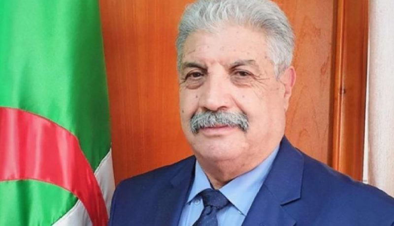 بوزيد: لابد من دراسة كل ما هو آت في المستقبل فالمجتمع يتغير