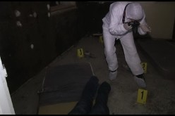 شـقـيـقــان يـقـتــلان جــارهـمـــا بـضــربــات فــأس في الــرأس بـسـبــب شـجــار «نـســوة» حــول مـيــاه «الـزيـــڤــو»! 