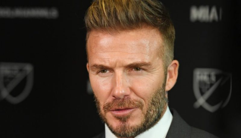 “ديفيد بيكام” ينال جائزة تكريما لما قدمه للكرة العالمية