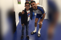 الطفل المعجزة “عماد” يزور محرز بملعب “الكينغ باوور”