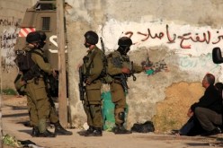 الجيش الإسرائيلي يعتقل 11 فلسطينيا خلال حملة تفتيش