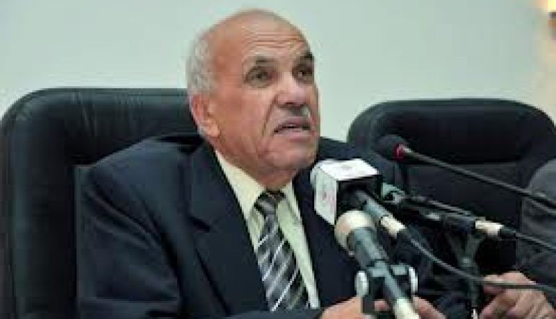 عبادو يؤكد أن ارساء تقاليد تفتح الأفاق لإقامة علاقات بناءة بين المجاهدين والباحثين