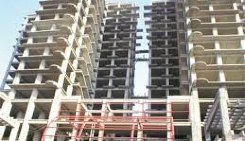 عدم دفع مستحقات العمال لمدة 4 أشهر يؤدي الى توقيف اشغال بناء السكنات الترقوية في اولاد فايت