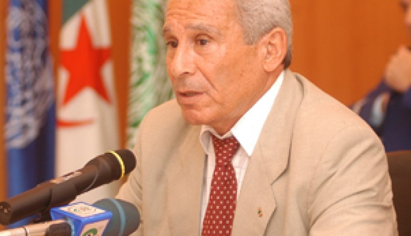 عيد الشرطة بدون تخرج ضباط هذه السنة