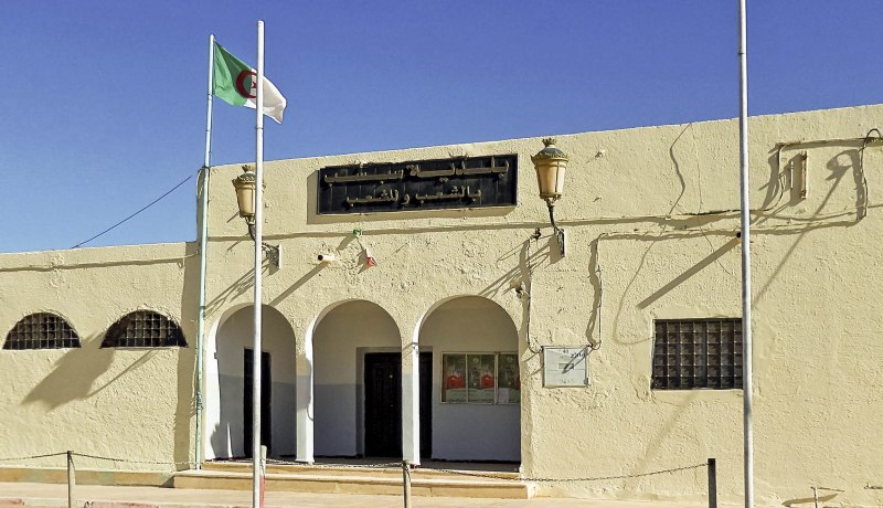 رئيس بلدية سبسب يرفض منح شهادة الاقامة لنائب بالمجلس في غرداية