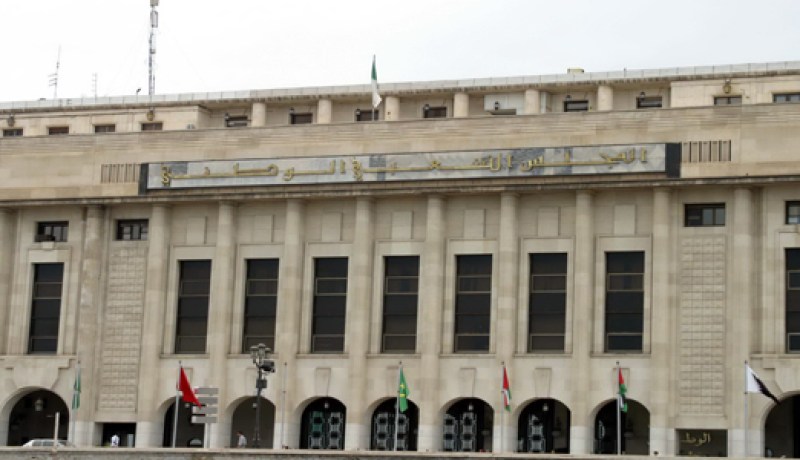 الحصانة البرلمانية لتفادي‮ 72 ‬مليار ضرائب
