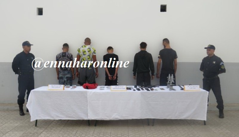 حرب شوارع تطيح بعصابة مخدرات بحوزتها صدرية واقية من الرصاص في العاصمة !