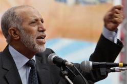 بلخادم يدعو من تندوف إلى “مرحلة إنتقالية” للعبور إلى دولة مدنية