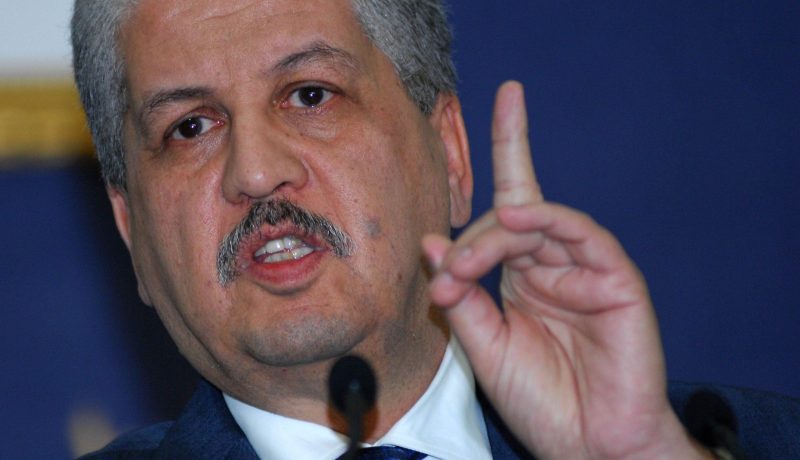 سلال يضع حجر الأساس لتوسعة مصنع أدوية مضادة للسكري في تيزي وزو