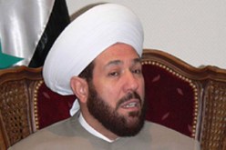 مفتى سوريا يدعو الأسد لفتح باب المصالحة لعودة أبناء الوطن