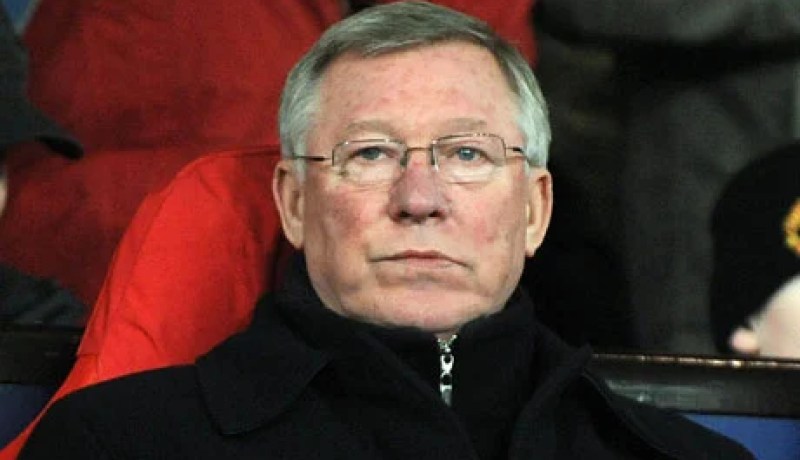 فيرغوسون يؤكد رحيل برباتوف في نهاية الموسم