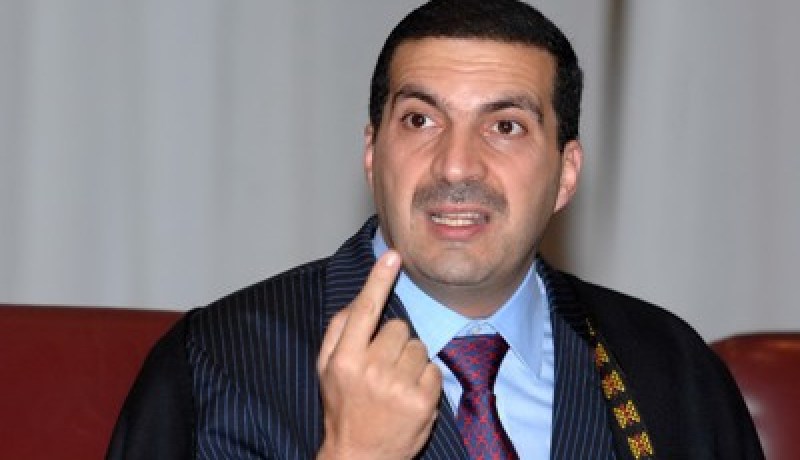 عمرو خالد يروّج لألبوم وائل جسار ''في حضرة المحبوب''