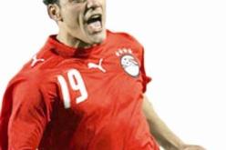 عمرو زكي: “مباراة الجزائر حياة أو موت لهذا الجيل