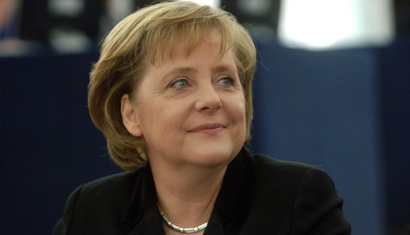 ميركل تقوم بجولة إفريقية تشمل بوركينا فاسو ومالي والنيجر