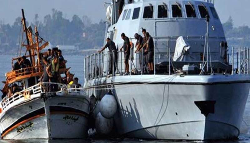 زورق لمهاجرين جزائريين يحدث طوارئ لدى خفر السواحل الإيطالية
