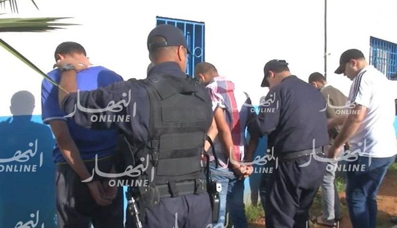 حجز مركبة وتوقيف أربعة أشخاص بغليزان