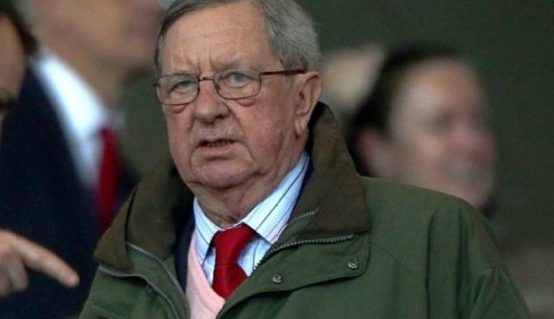 رئيس ارسنال يصاب بأزمة قلبية