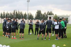 منتخب المحليين يبدأ تربصه تحضيرا لمباراة السعودية