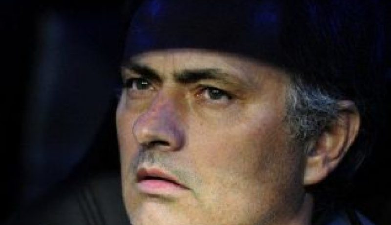 مورينيو يجدد عقده مع ريال مدريد حتى عام 2016