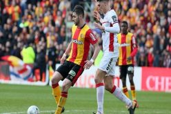 مُدافع الخضر على وشك الإمضاء لفريق لانس