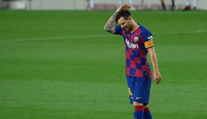 كومان:”ميسي هو برشلونة ويجب أن يبقى”