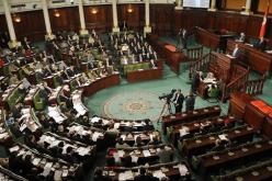 البرلمان التونسي يمنح الثقة للحكومة الائتلافية الجديدة