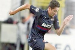 ‬هناك لاعبون أكثر تجربة مني‮ ‬لتمثيل الجزائر في‮ ‬المونديال‬