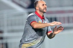 إيقاف بلماضي لمباراتين في الدوري القطري