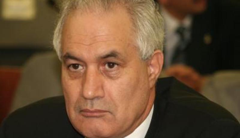 تجميد شهادة كفاءة المحاماة إلى إشعار أخر
