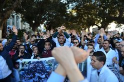 5 أطباء يجتازون امتحان الدراسات الطبية المتخصصة!