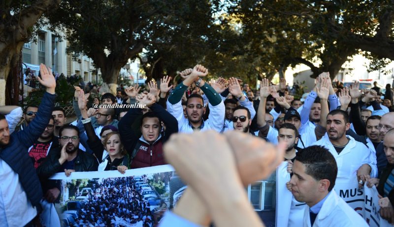 5 أطباء يجتازون امتحان الدراسات الطبية المتخصصة!