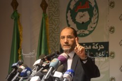 مقري يدعو قايد صالح لحل الأزمة الجزائرية