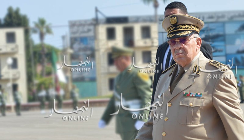 قايد صالح غدا بوهران للإشراف على تنصيب اللواء مفتاح صواب قائدا للناحية العسكرية الثانية