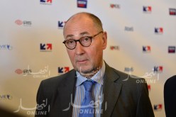 غزافيي دريانكور: لا نفكر في تقليص كوطة التأشيرات للجزائريين