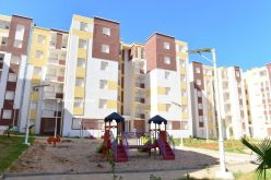 30 يوما لإصلاح المساكن «الخردة» وتسليمها للمكتتبين