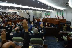 «100 نائب بومليار وراء إسقاط الضريبة على الثروة!»