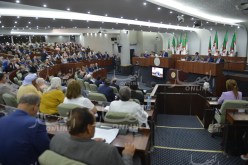   البرلمان بغرفتيه يجتمع  لعرض مشاريع القوانين التي ستناقش خلال الدورة الحالية