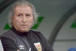 مواسة يؤكد بقاءه مدربا الموسم القادم والإدارة تشرع في الاستقدامات