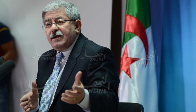 أويحيى : “فهموا دعوتي بخصوص الأقدام السوداء بشكل خاطئ”